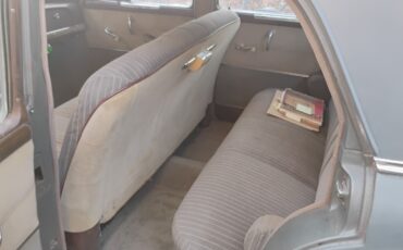 Plymouth-Special-Deluxe-1949-Sedan-8
