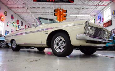 Plymouth-Sport-Fury-1963-Convertible-2