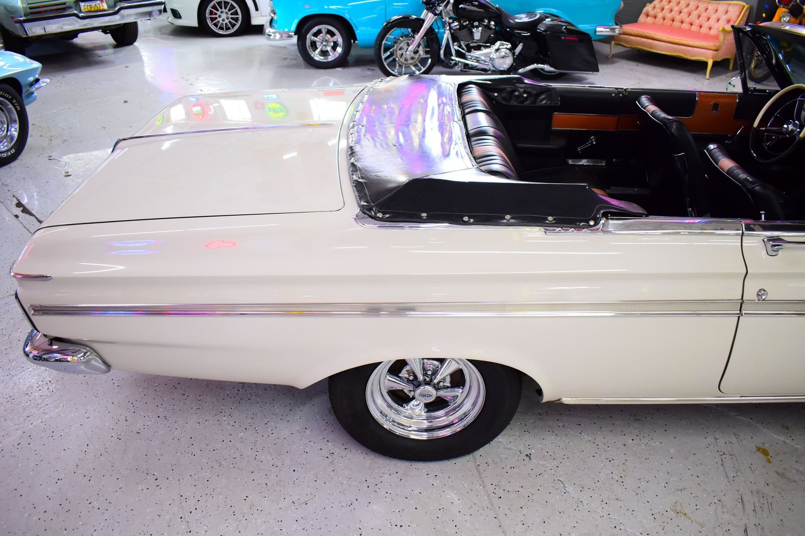 Plymouth-Sport-Fury-1963-Convertible-5