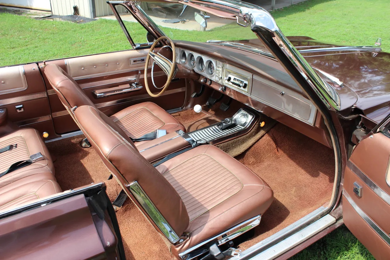 Plymouth-Sport-fury-1964-Chestnut-Metallic-Copper-4