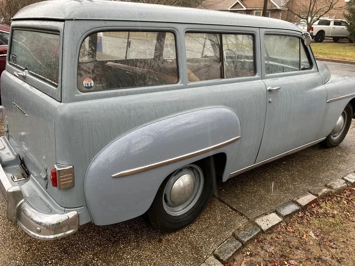 Plymouth-Suburban-1950-Blue-Tan-8