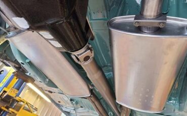 Plymouth-Superbird-1970-Alpine-White-Black-15