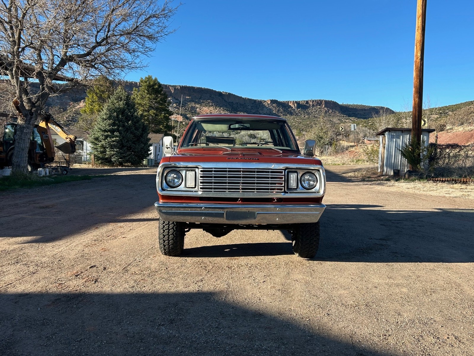 Plymouth-Trail-Duster-1977-SUV-18
