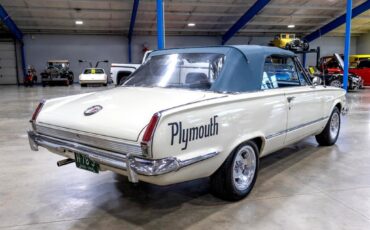 Plymouth-Valiant-1964-20