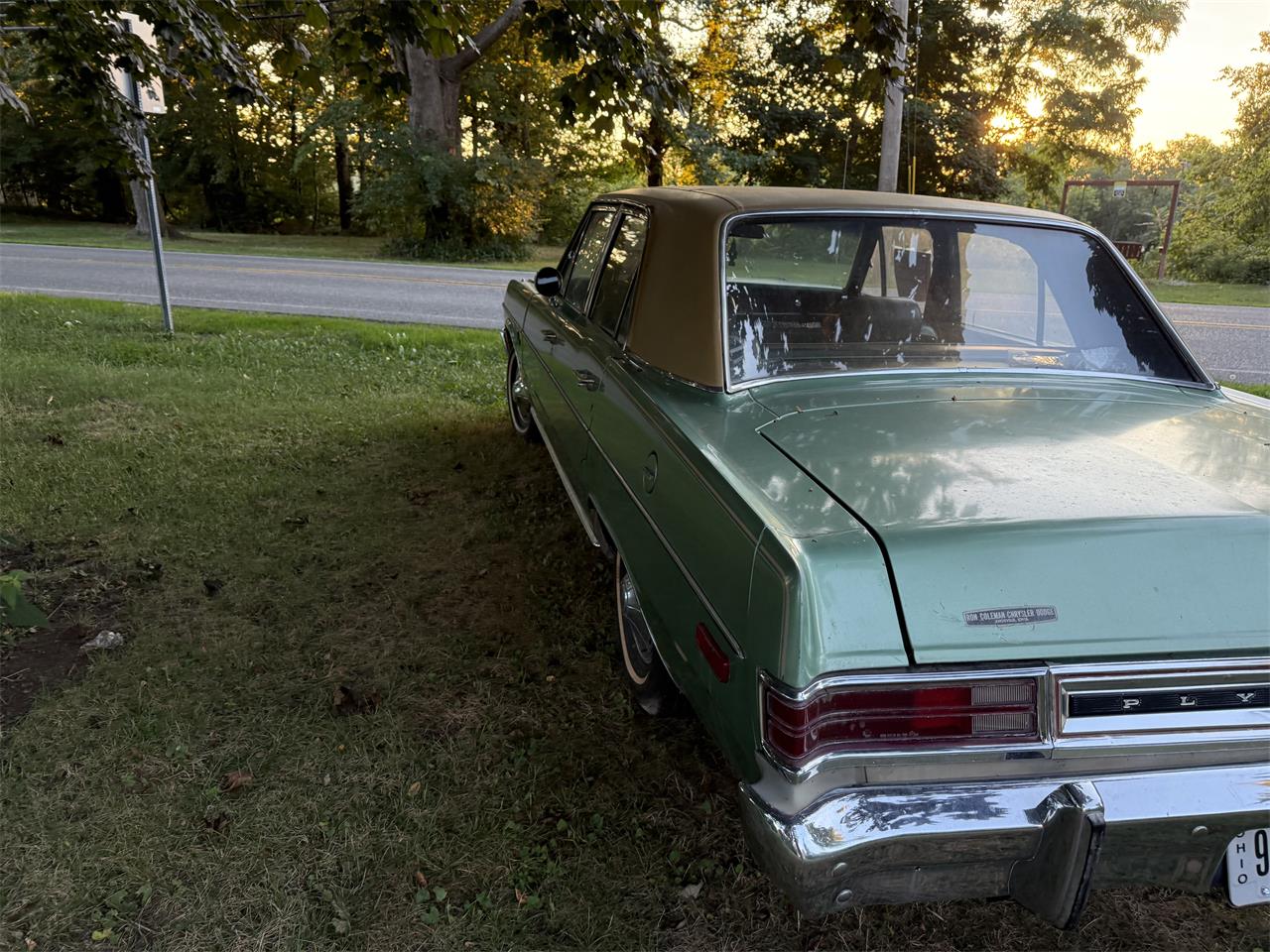 Plymouth-Valiant-1974-GreenBlue-Green-3