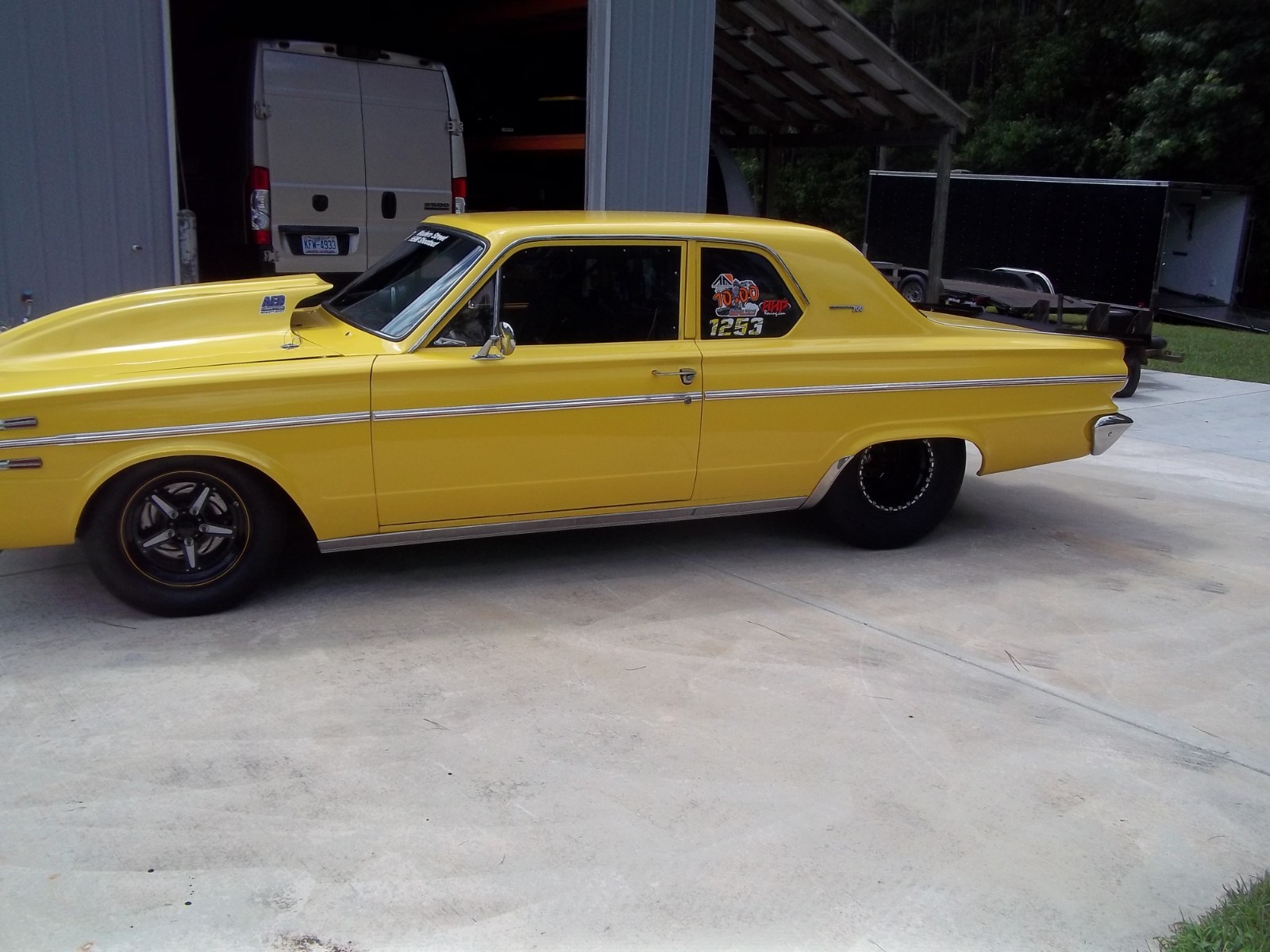 Plymouth-Valiant-200-1966-Sedan-12