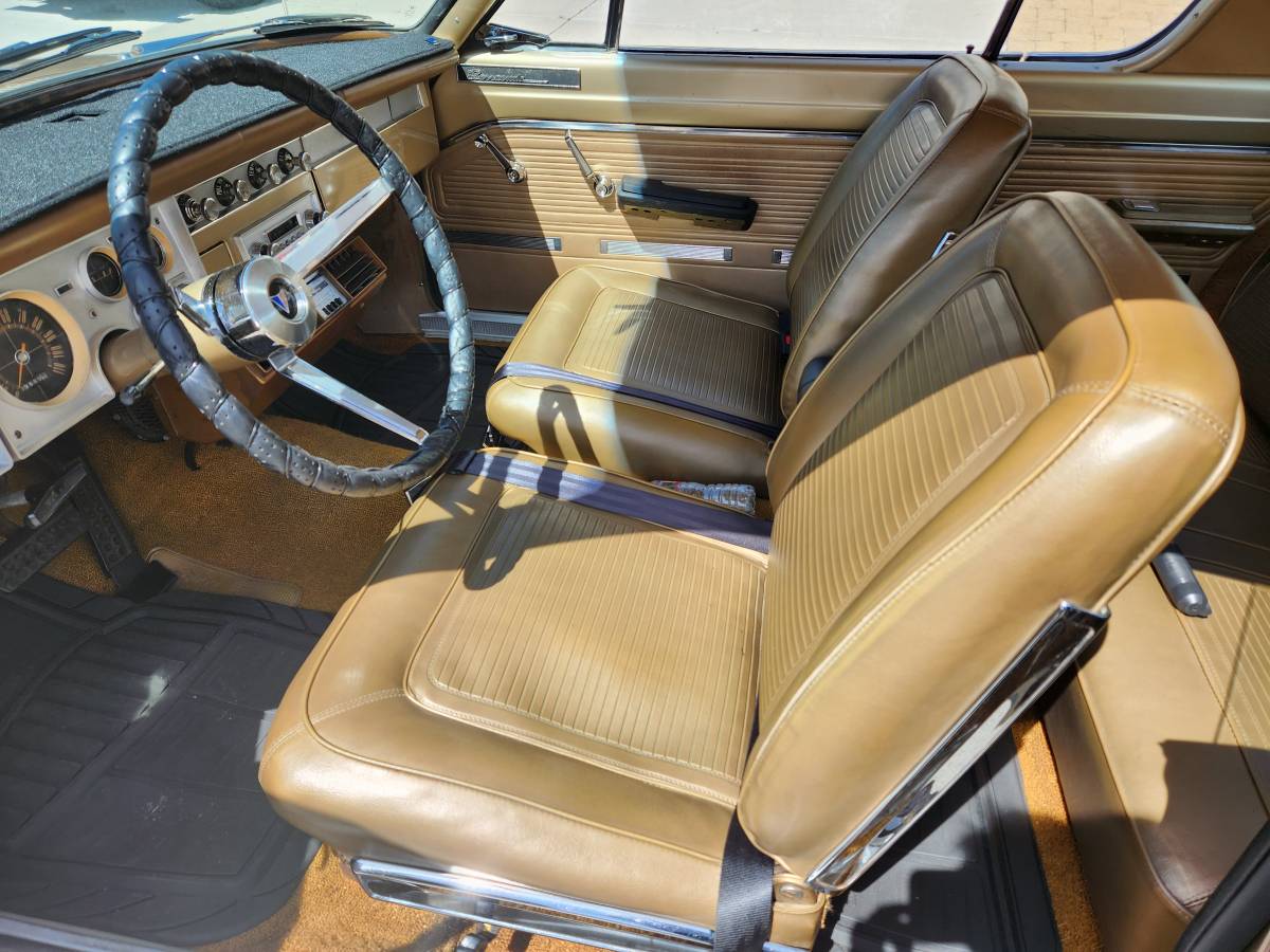 Plymouth-barracuda-1964-3
