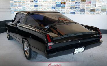 Plymouth-barracuda-1966-11