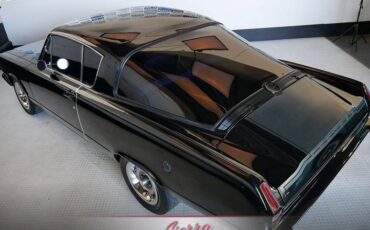 Plymouth-barracuda-1966-8