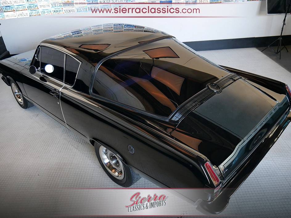 Plymouth-barracuda-1966-8