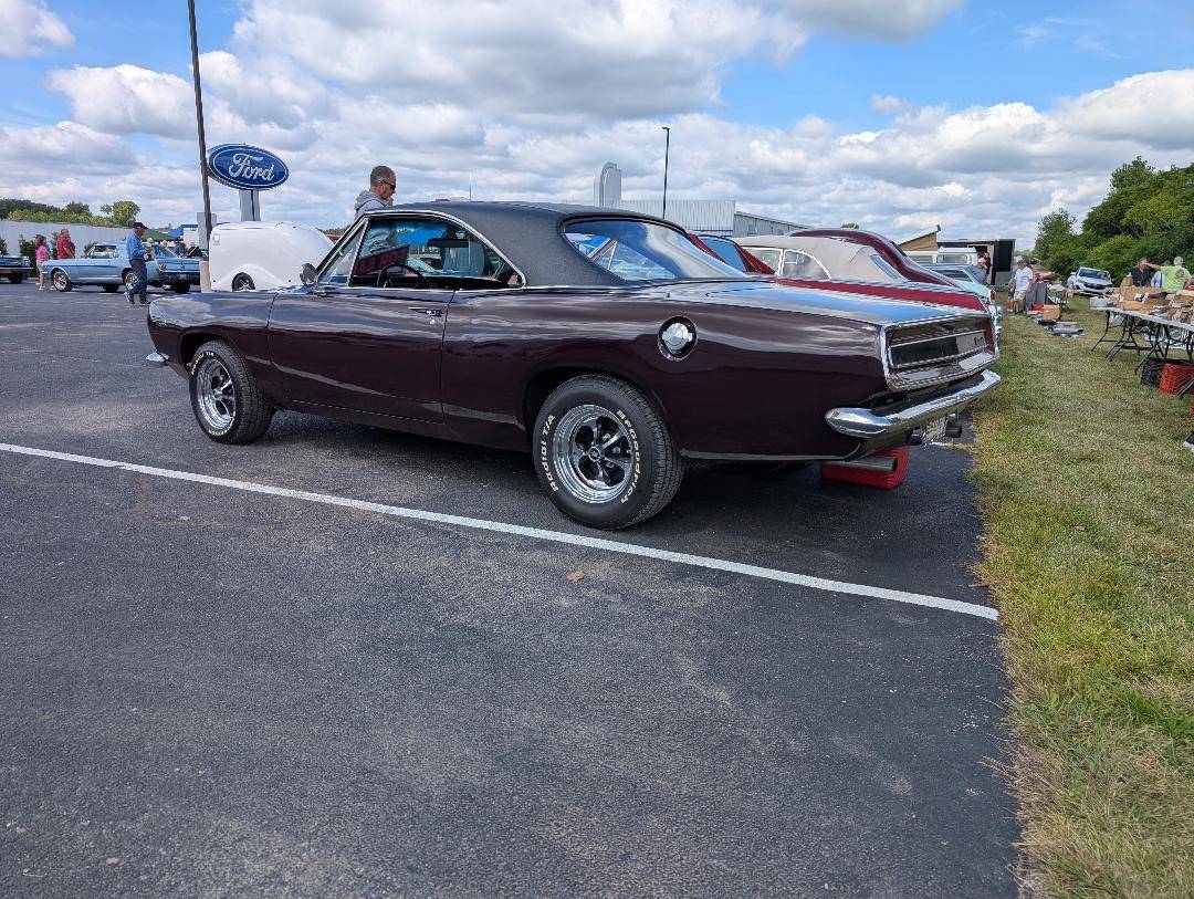 Plymouth-barracuda-1967-red-2