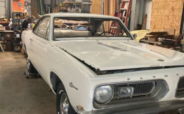 Plymouth-barracuda-1967-white