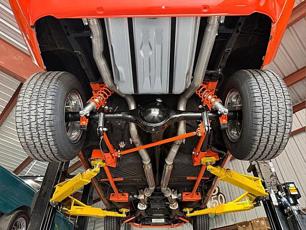 Plymouth-barracuda-1970-orange-241