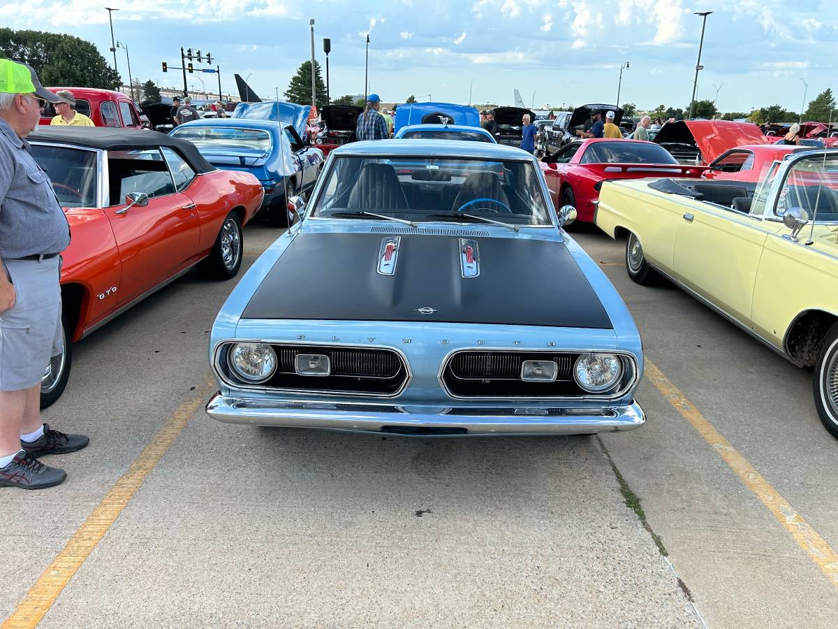 Plymouth-barracuda-notchback-1967-blue-7