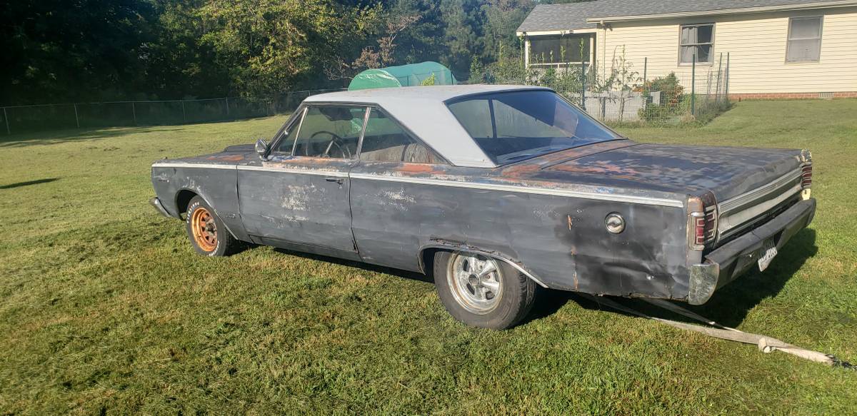 Plymouth-belvedere-ii-440-1967-black-11