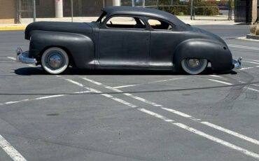 Plymouth-coupe-1946-black