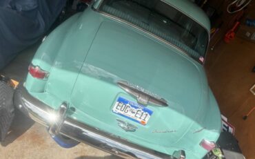 Plymouth-cranbrook-1952-blue-12