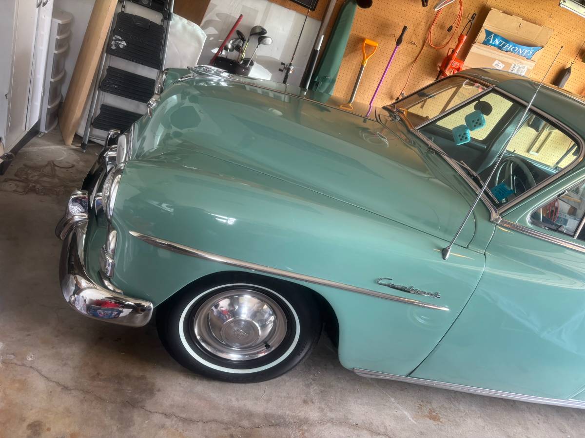 Plymouth-cranbrook-1952-blue-5
