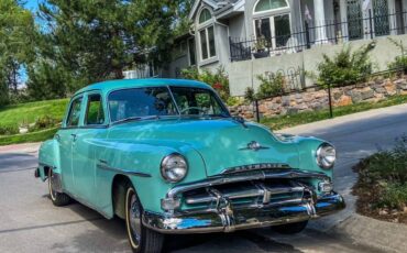 Plymouth-cranbrook-1952-blue-8