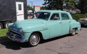 Plymouth-cranbrook-1952-blue-9