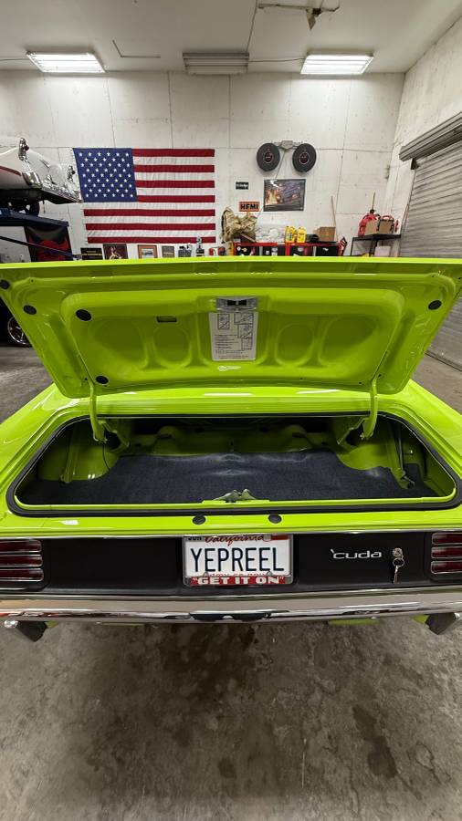 Plymouth-cuda-1970-14
