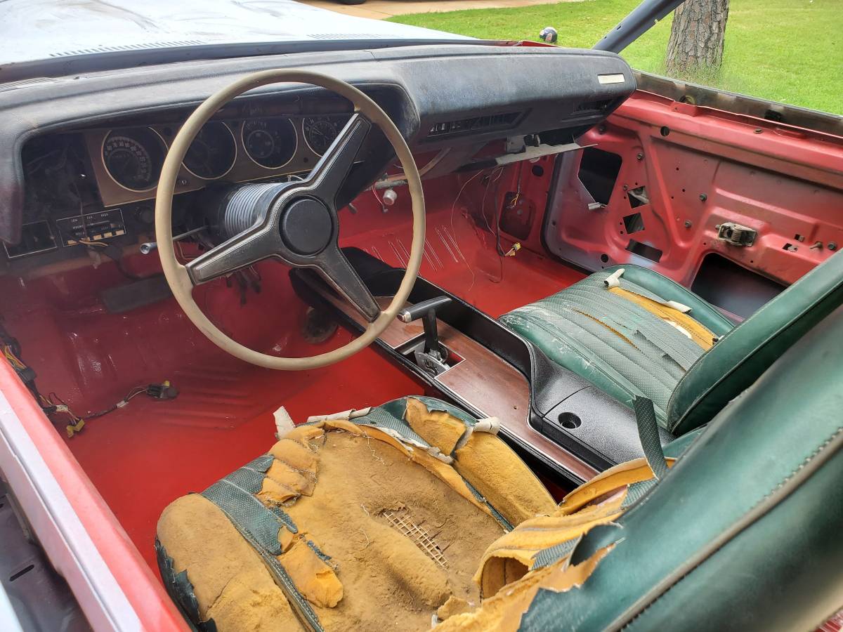 Plymouth-cuda-1971-red-4