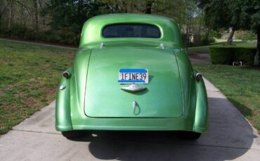 Plymouth-custom-1939-green-5