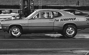 Plymouth-duster-1973-11