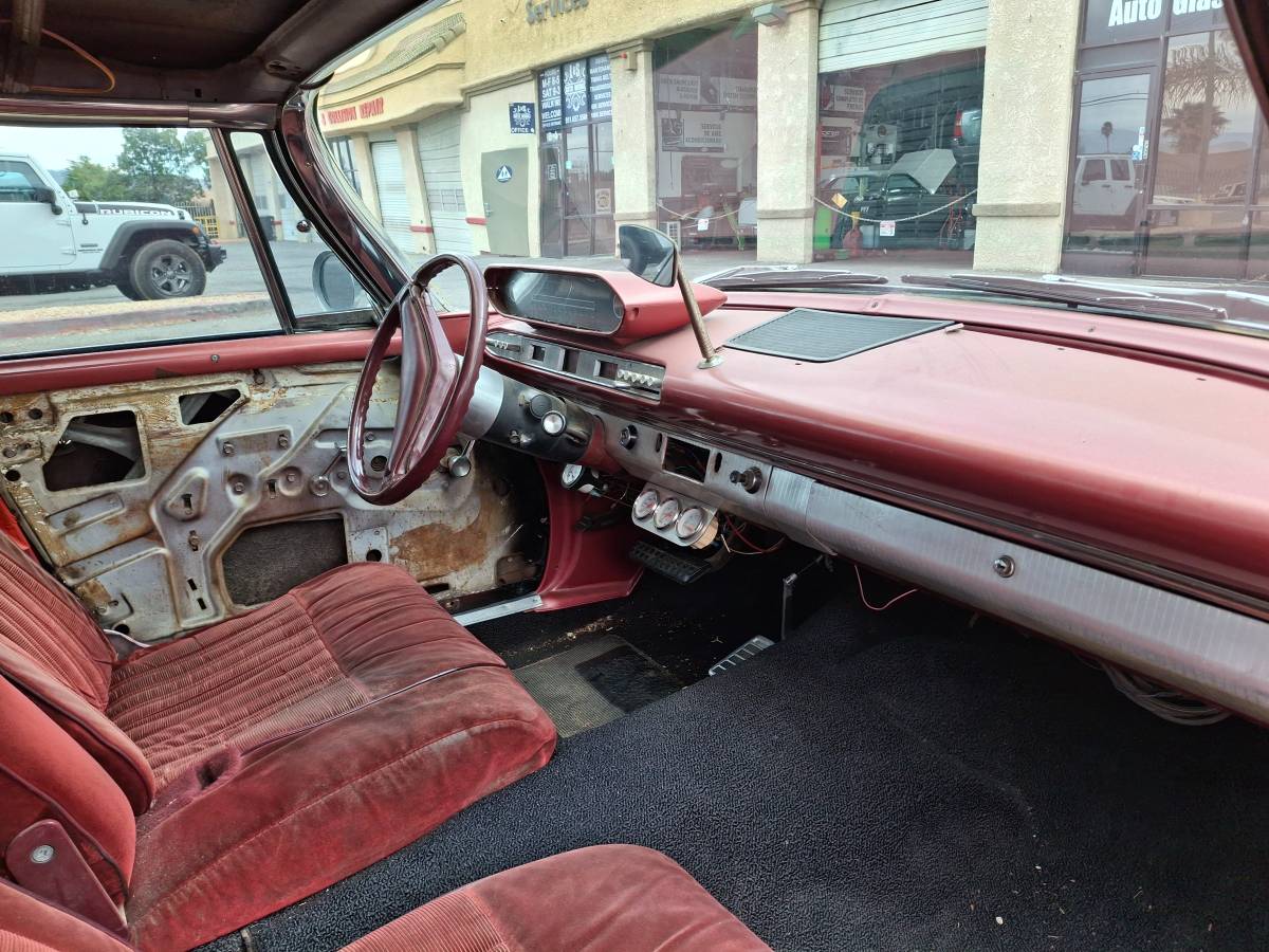 Plymouth-fury-1960-black-2
