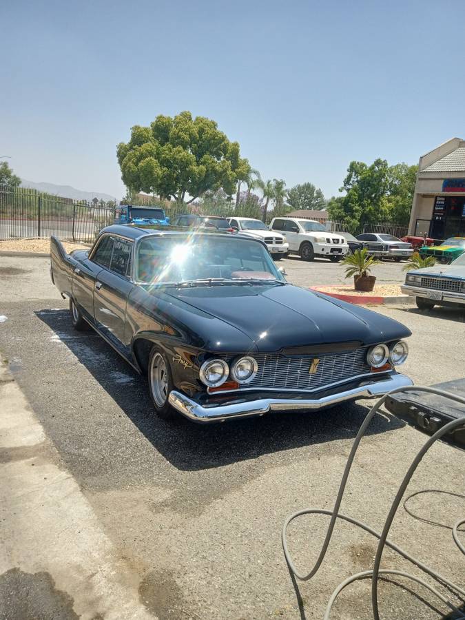 Plymouth-fury-1960-black-5