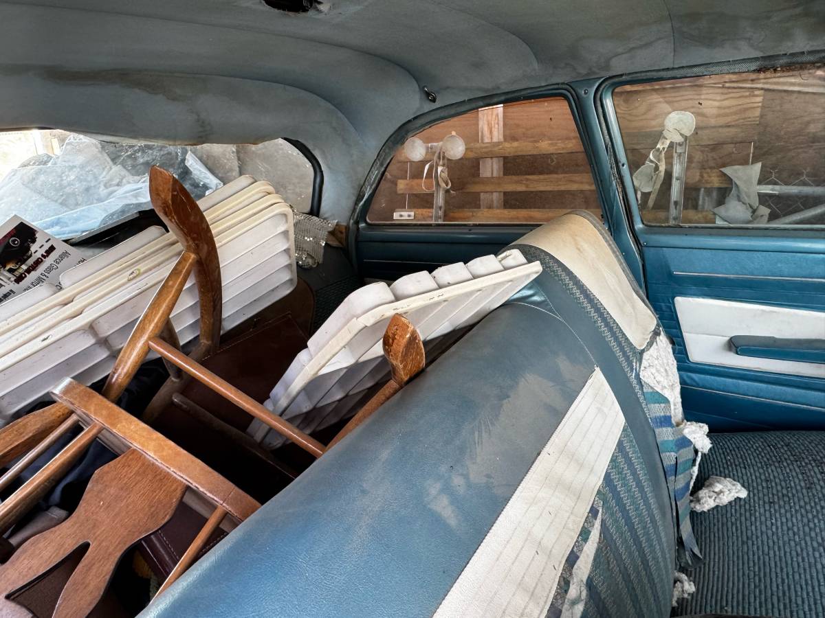 Plymouth-fury-1961-blue-5