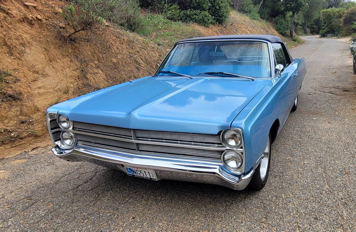 Plymouth-fury-1967-30