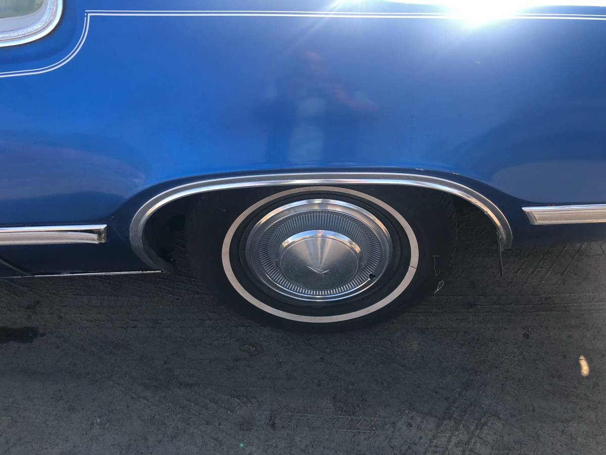 Plymouth-fury-1977-blue-11