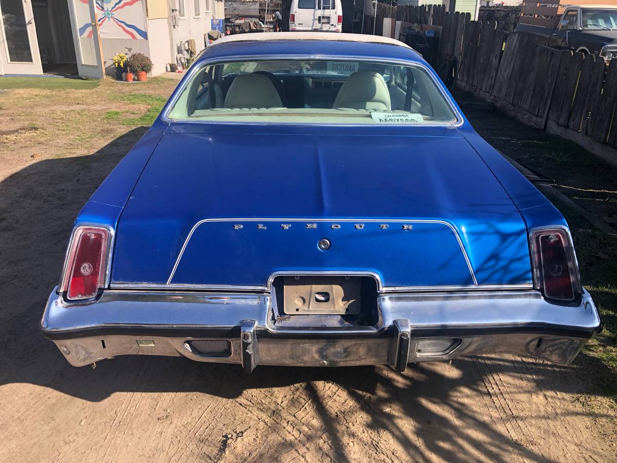 Plymouth-fury-1977-blue-5