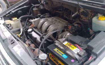 Plymouth-grand-voyager-all-wheel-drive-1995-grey-4