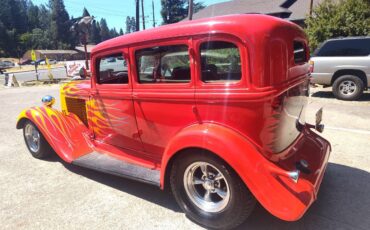 Plymouth-gtx-1933-red-1