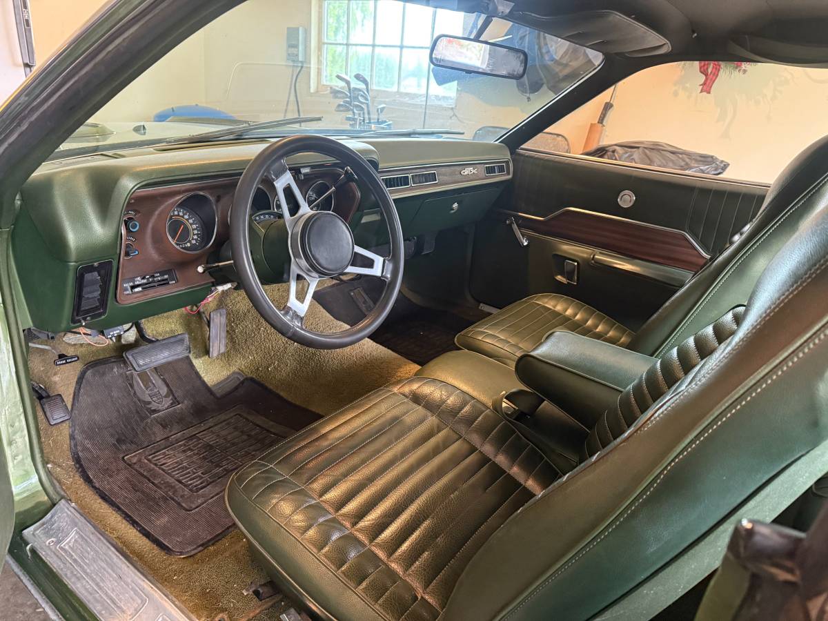 Plymouth-gtx-1971-green-1