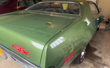 Plymouth-gtx-1971-green