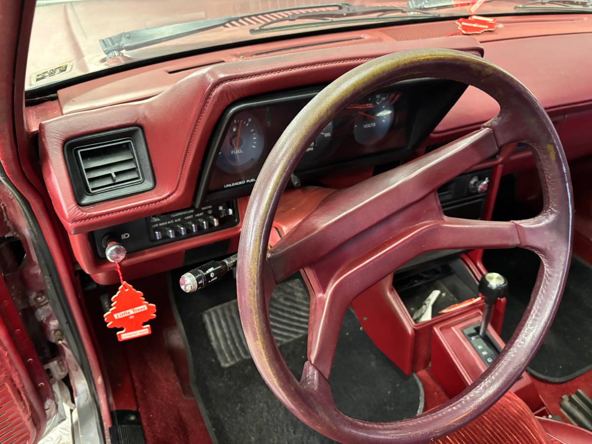 Plymouth-horizon-1986-8