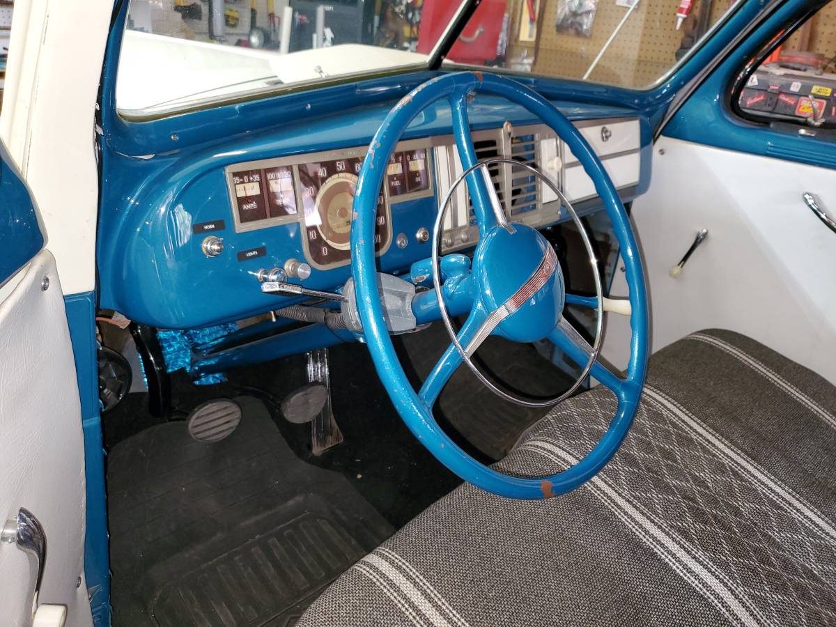 Plymouth-p10-1940-3