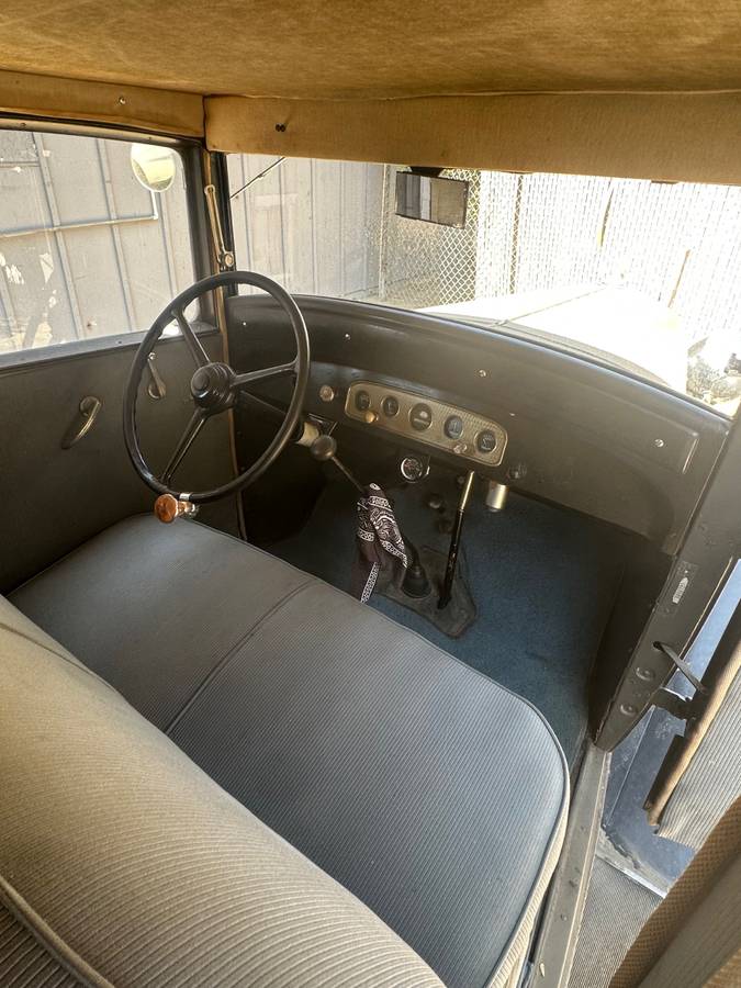 Plymouth-pa-1931-black-3