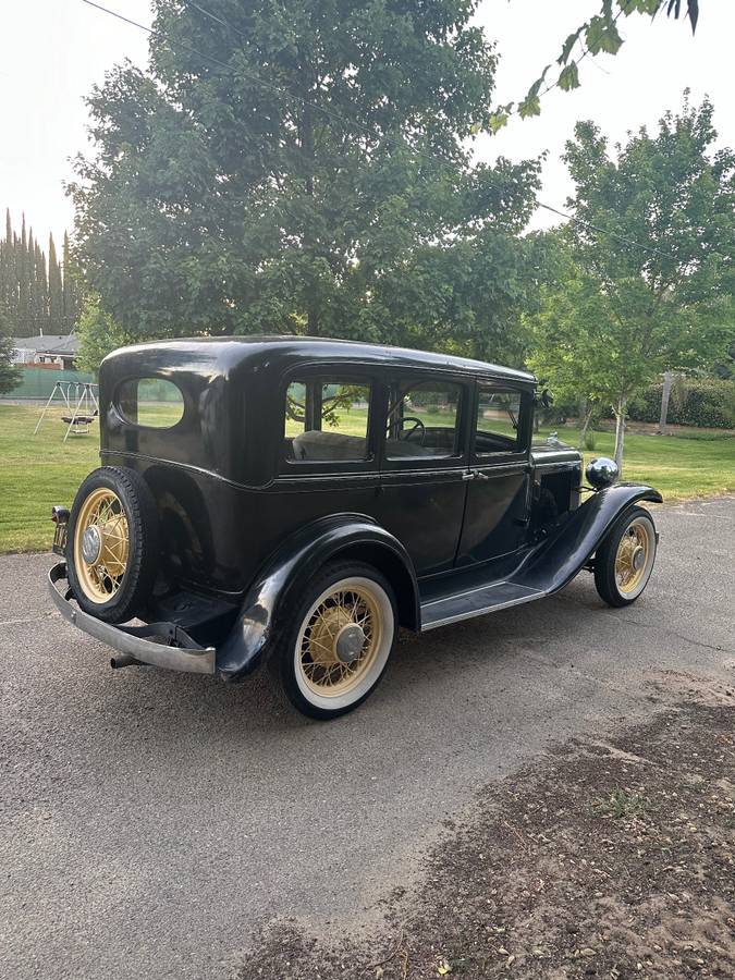 Plymouth-pa-1931-black-6