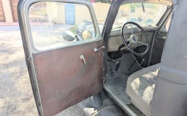 Plymouth-pt57-pickup-1938-grey-10