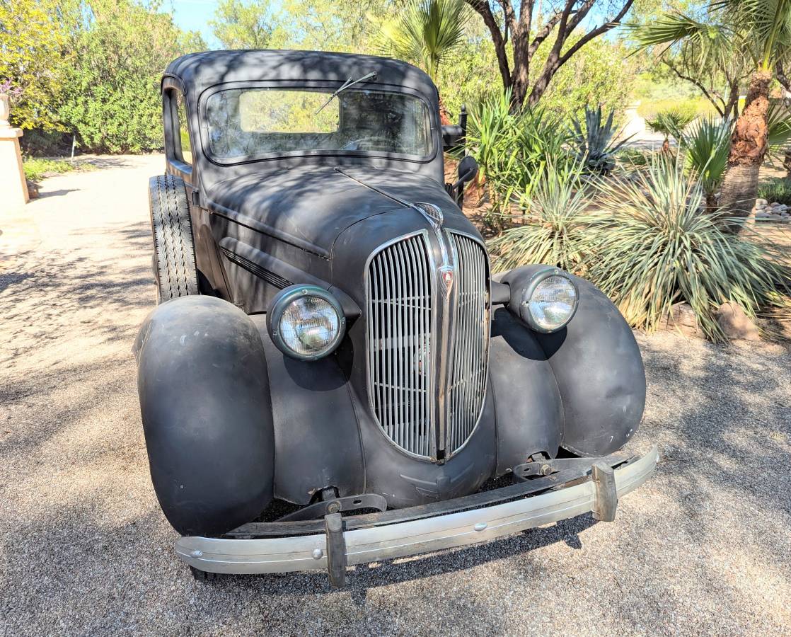 Plymouth-pt57-pickup-1938-grey-8