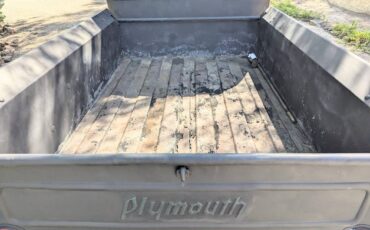 Plymouth-pt57-pickup-1938-grey-9