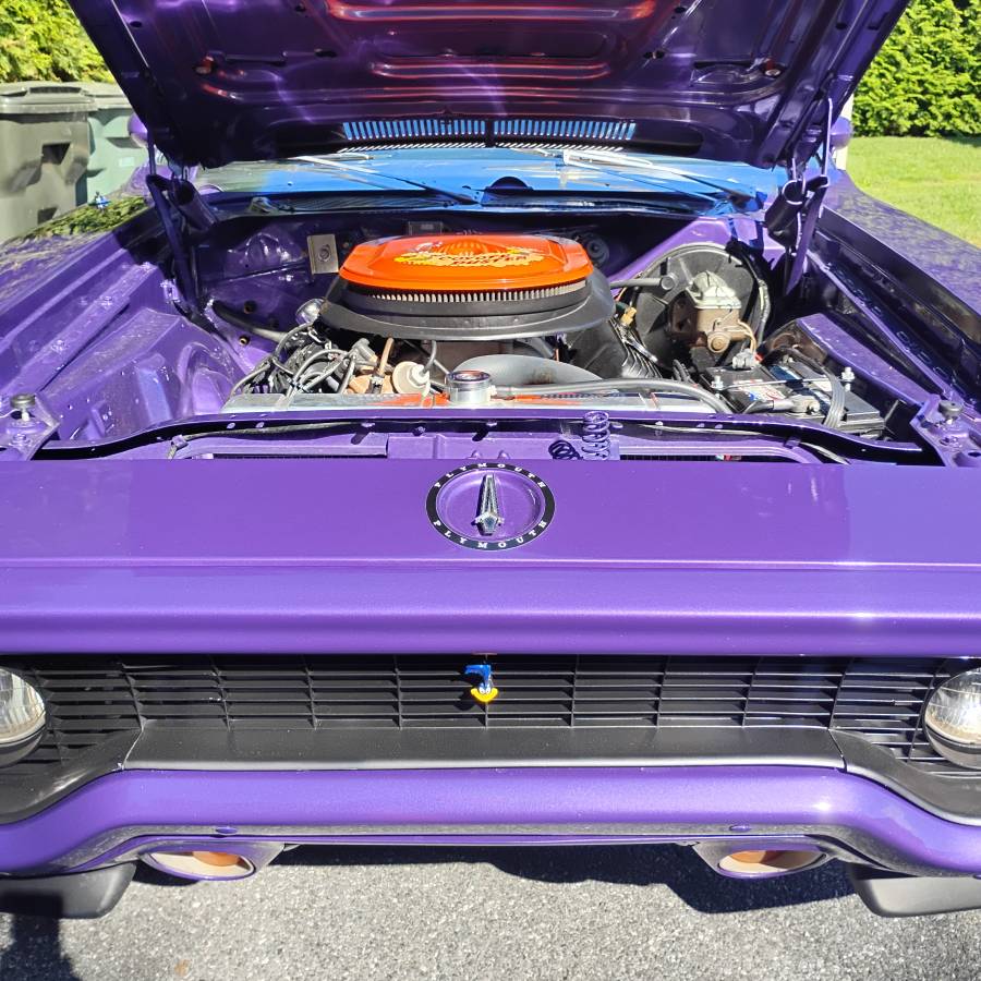 Plymouth-roadrunner-1971-purple-12