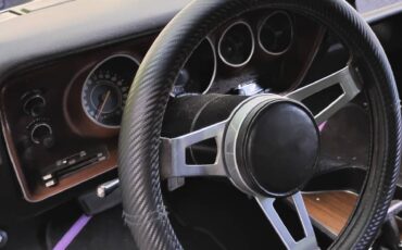 Plymouth-roadrunner-1971-purple-20