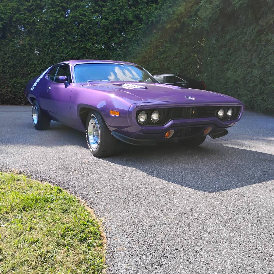 Plymouth-roadrunner-1971-purple-4