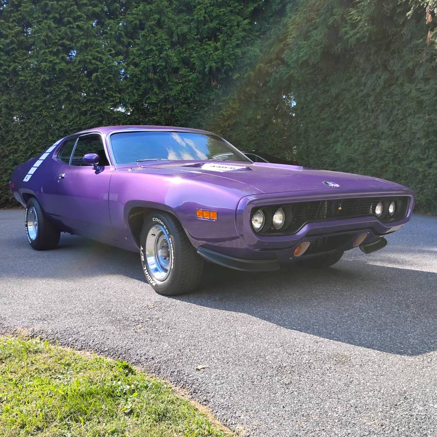 Plymouth-roadrunner-1971-purple
