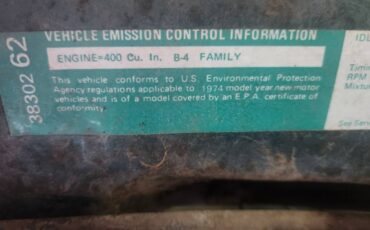 Plymouth-roadrunner-1974-green-4